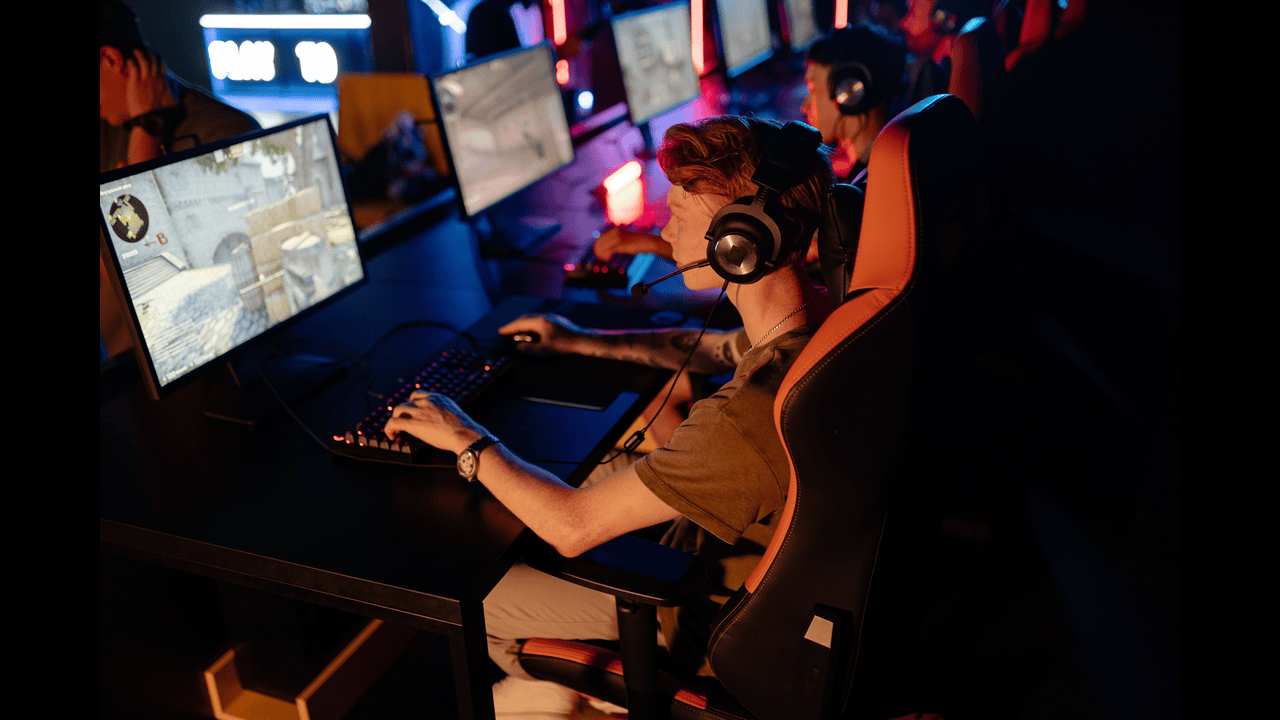 CS2_Esports earn money gaming